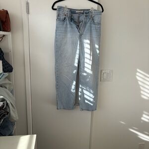 Levi's Women's Ribcage Straight